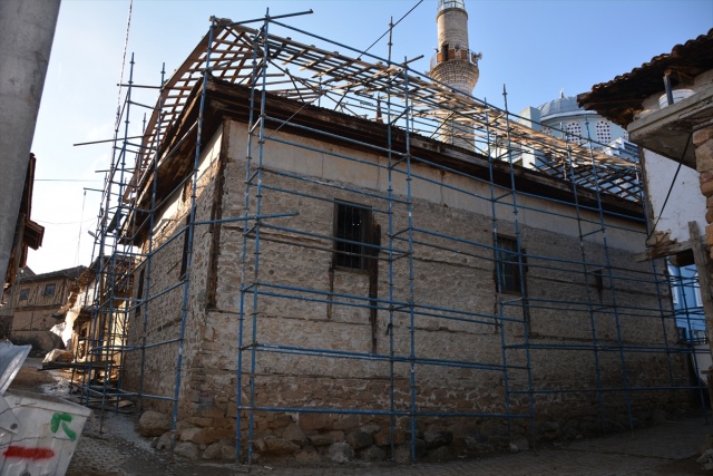 Tarihi Yeşilyurt Cami restore ediliyor 4