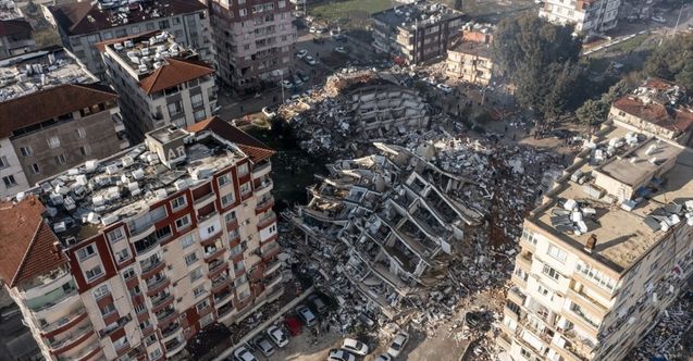 AFAD son dakika açıkladı!  Deprem felaketinde hayatını kaybedenler sayısını yükseldi