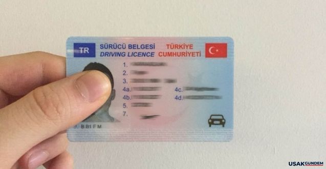 Ehliyet sahipleri için açıklamalar geldi! Kısıtlı süre kaldı 15 TL ödenmesi gerek yoksa..