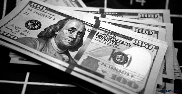 Finans uzmanı Selçuk Geçer'den yıl sonu dolar tahmini geldi