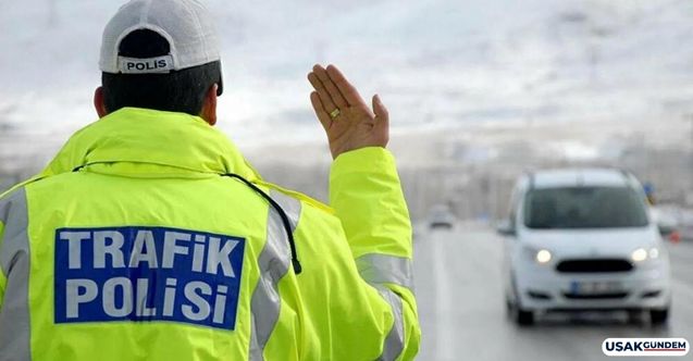 Ehliyeti olanlar dikkat! Trafikte o kişiler 2 bin 107 TL ceza ödeyecek