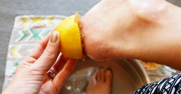 Limonun bu faydasını biliyor muydunuz? Limonu ayak topuğuna sürdüğünüzde mucizeye dönüşüyormuş