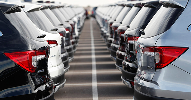 Devlet satıyor! Volkswagen Passat 114.000 TL, Golf 165.000 TL!