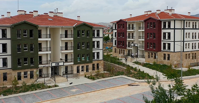 Yeni kampanya açıklandı! 15 yıl vade, 2.000 TL taksitle TOKİ'den ev satışı!