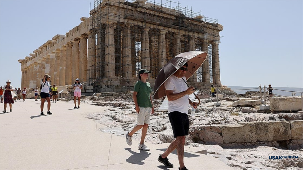 Yunanistan'dan yeni karar! Akropolis ziyaretçi sayısına kısıtlama kararı aldığını duyurdu