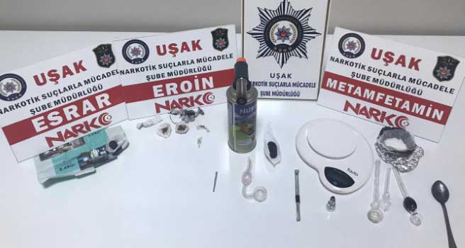 Uşak'ta uyuşturucu operasyonu, 9'u yabancı uyruklu 10 kişi göz altında