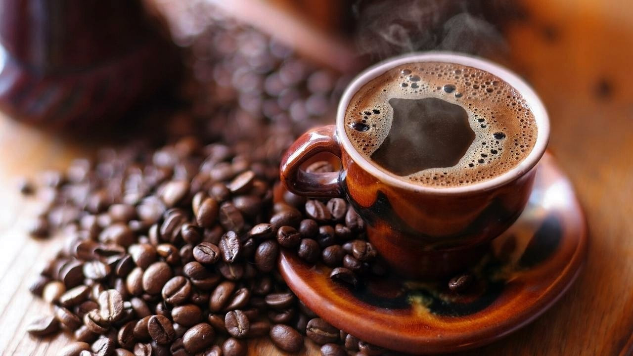 Kahveyi böyle içiyorsanız dikkat! Sağlığınızı riske atmayın!