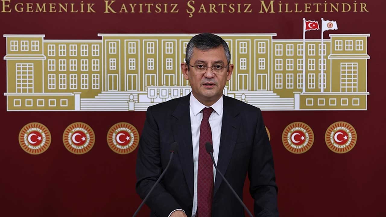 Özgür Özel CHP Genel Başkanı adayı olduğunu açıkladı!