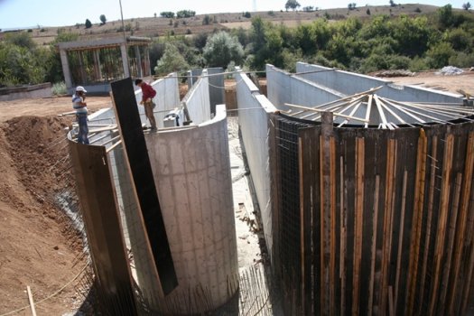 Banaz Çayı ve Ulubey Derelerini temiz tutmak için arıtma yapılıyor