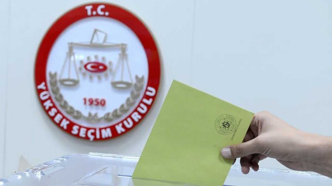 18 yaş üstü Türk vatandaşları! 1 Ekim tarihine kadar bunu yapmayanlar 2024 yerel seçiminde oy kullanamayacak