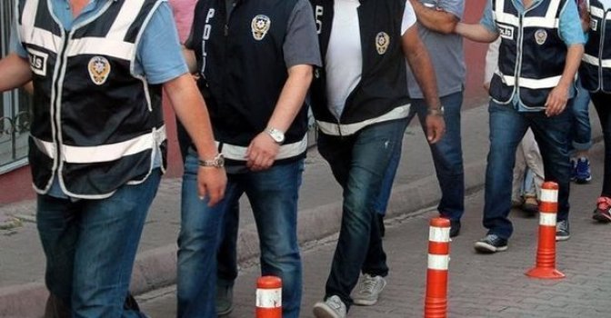 Uşak merkezli 6 ilde FETÖ operasyonu, 9 gözaltı