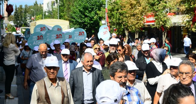 Uşak Kansere Karşı Yürüdü