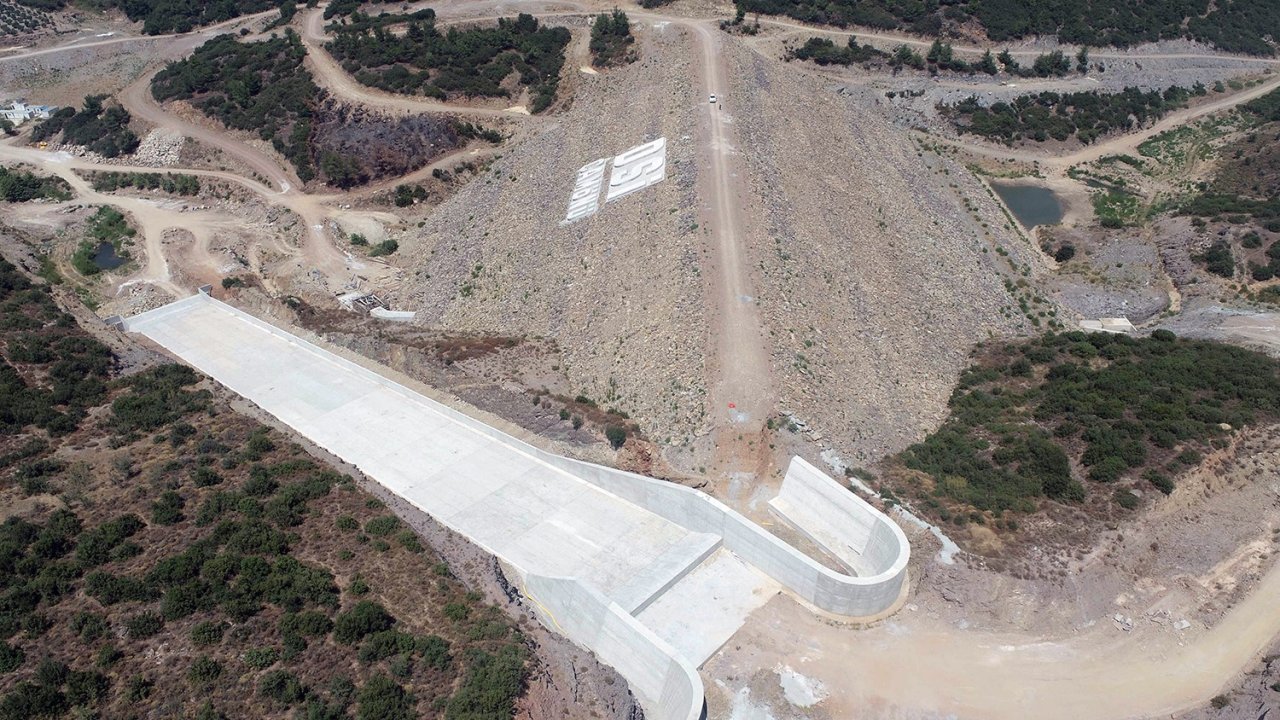 Manisa Çamönü Barajı'nda su tutulmaya başlandı