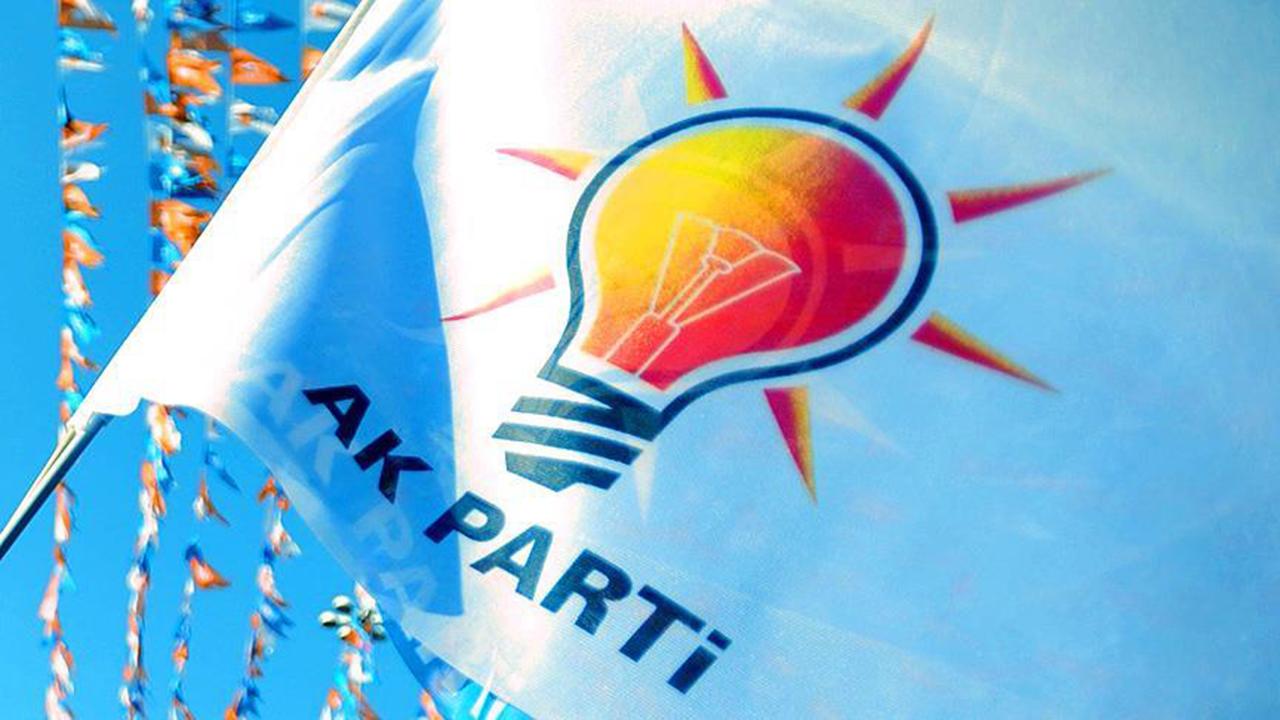 AK Parti’nin acı günü! Gece saatlerinde hayatını kaybettiği açıklandı