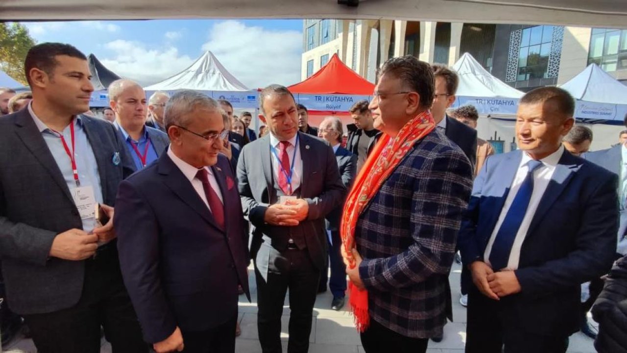 Kütahya Dumlupınar Üniversitesi zanaatkarları destekliyor!