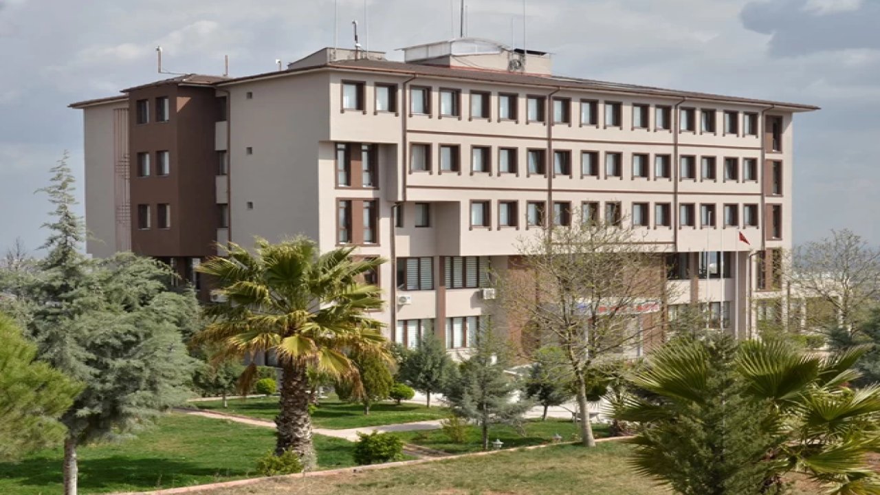 Polisevine 18 yaş üstü kamu işçisi alımı başladı! KPSS’siz ikamet şartsız hemen başvurun