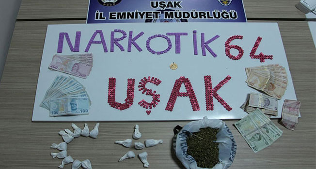 Uşak’ta torbacı operasyonu, 2 kişi gözaltına alındı