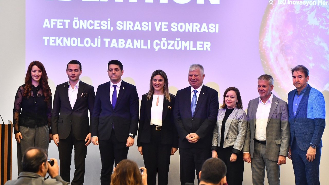 İzmir’de gençler doğal afetlere karşı teknolojik çözümler sunacak