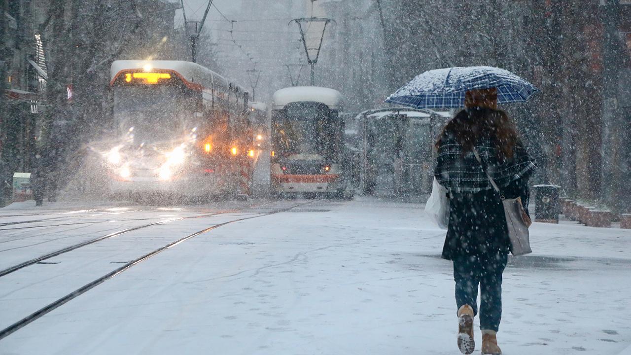 Meteoroloji'den kar yağışı açıklaması! İstanbul, Ankara, Edirne, Artvin!