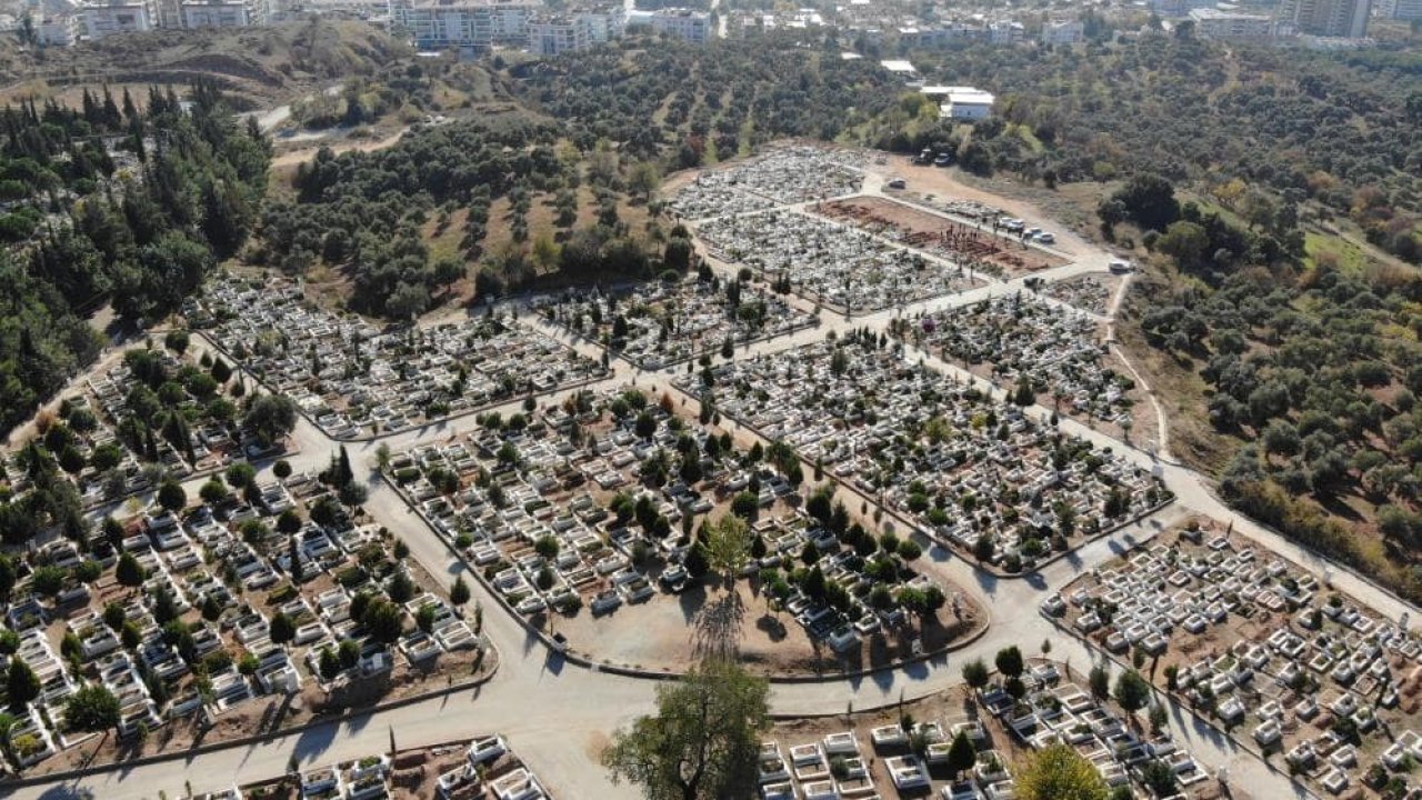 Kemer Mezarlığı’nda gömülecek yer kalmadı