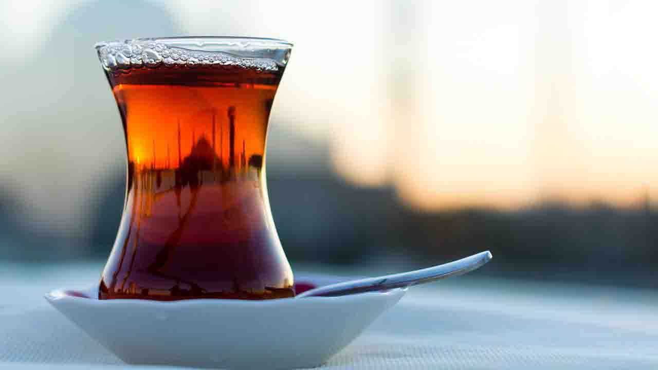Çayı böyle içmenin kanser riskini artırdığı açıklandı