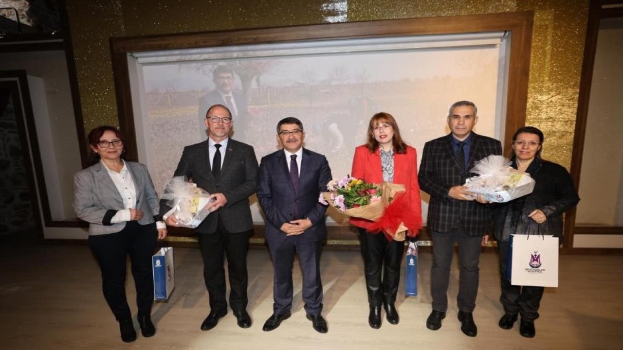 Şehzadeler Belediyesi kadınlarla Osmanlı Lalesi yetiştirecek!