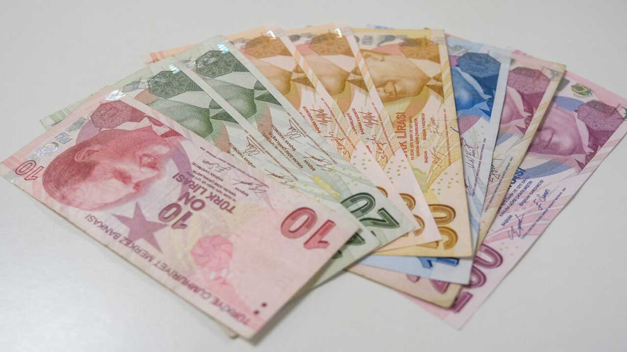 Acil nakde sıkıştım diyene TİKO para! Ay sonunu çıkarsam yeten diyenlere 10.000 TL faizsiz kredi