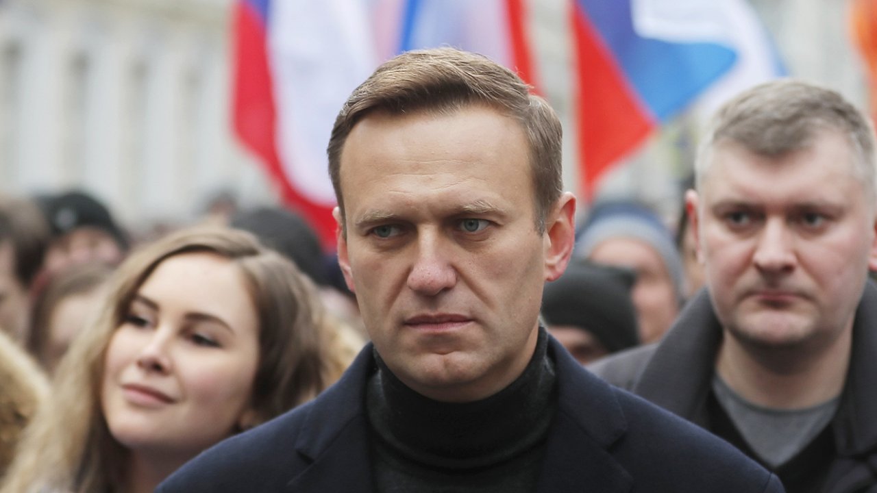 Ailesi Rus muhalif lider Navalny’nin cenazesini teslim aldı