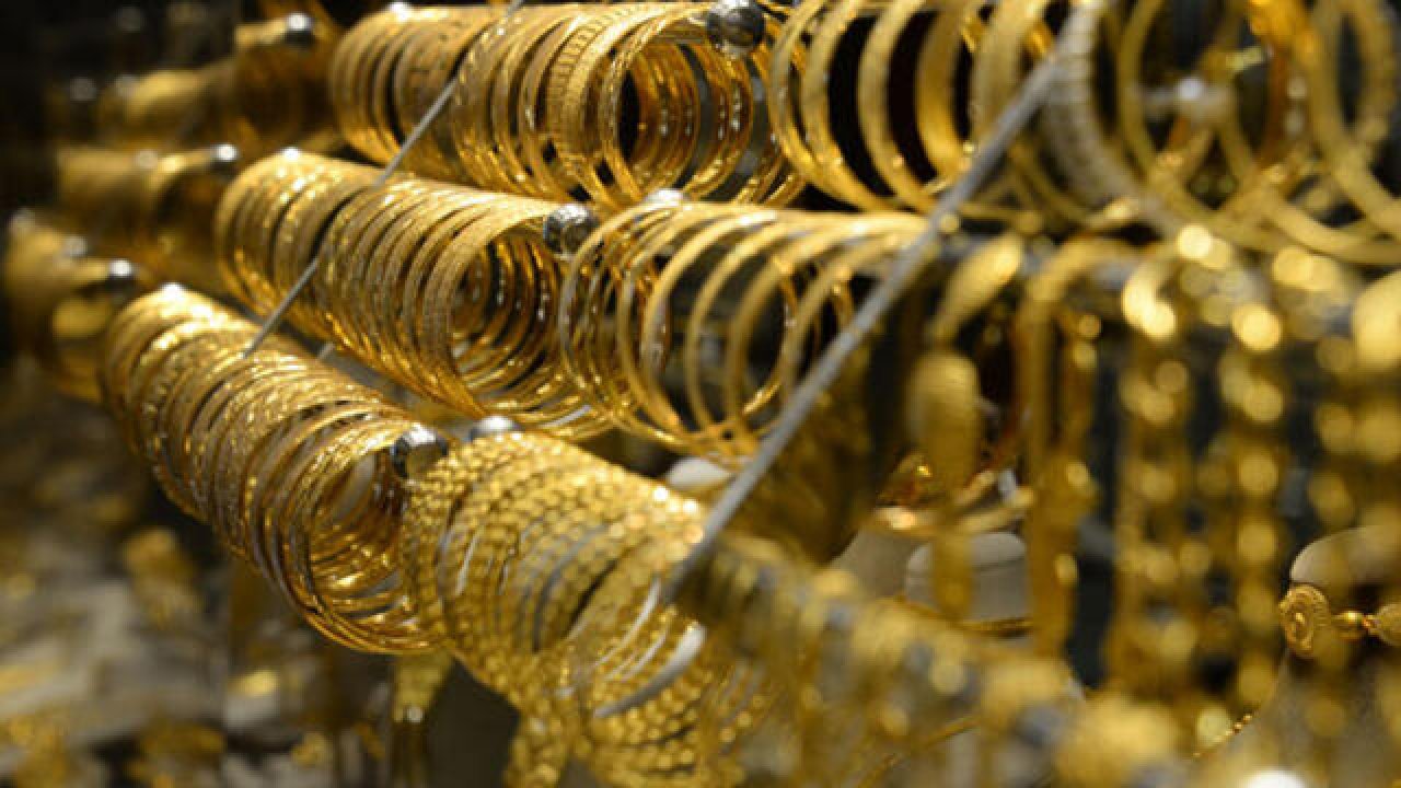 Altın fiyatlarında BÜYÜK DEPREM! Gram altın fiyatı geceden sabaha rekor kırdı