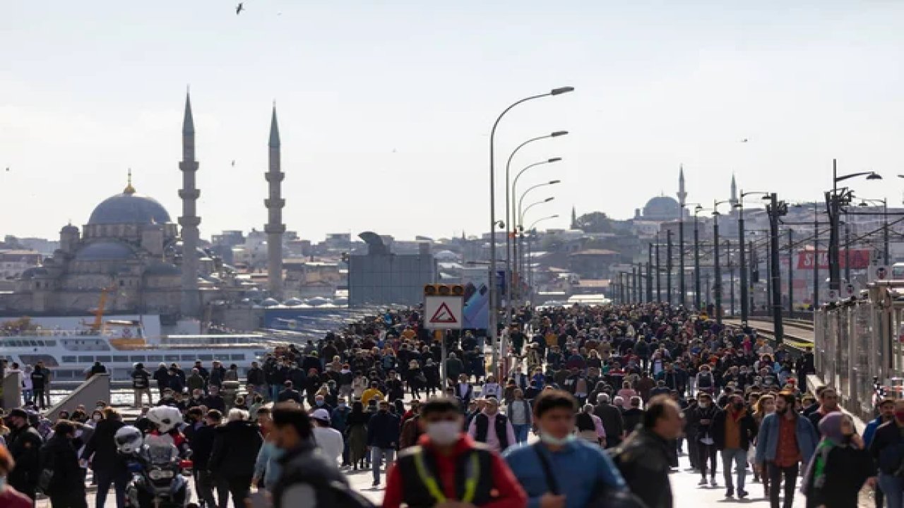 İstanbullular için 24 Nisan Çarşamba uyarısı yapıldı! 09.01’de şak diye başlayacak