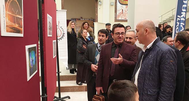 Uşak'ta "Minik Kareler" fotoğraf sergisi