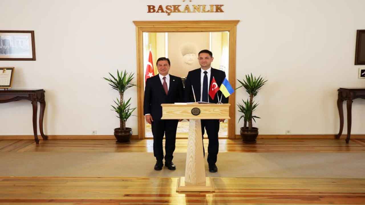 Ukrayna Antalya Konsolosu Voronin'den Başkan Aras’a ziyaret