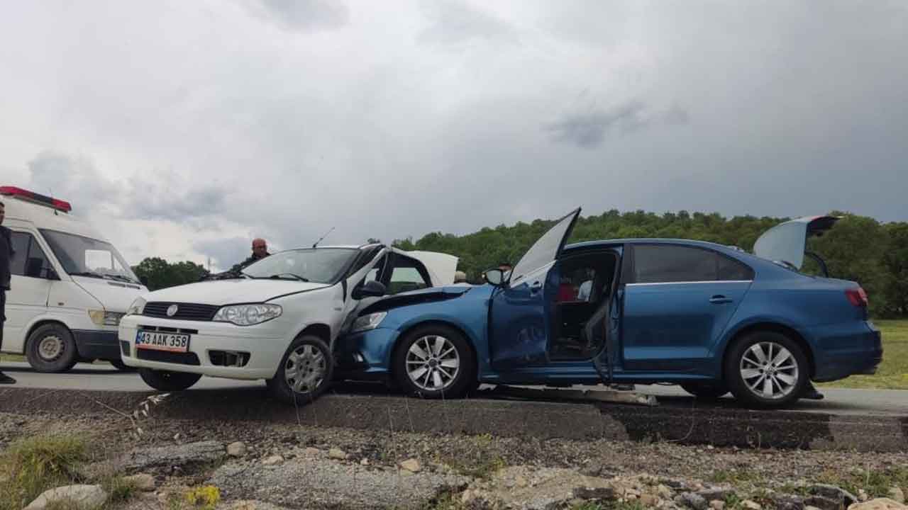Kütahya Emet-Hisarcık karayolunda trafik kazası