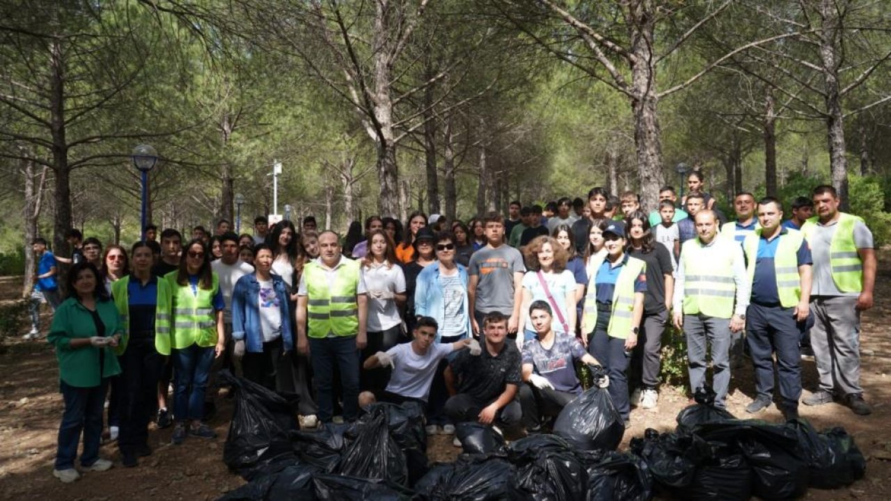 Aydın Ula Belediyesi’nden çöp toplama etkinliği!