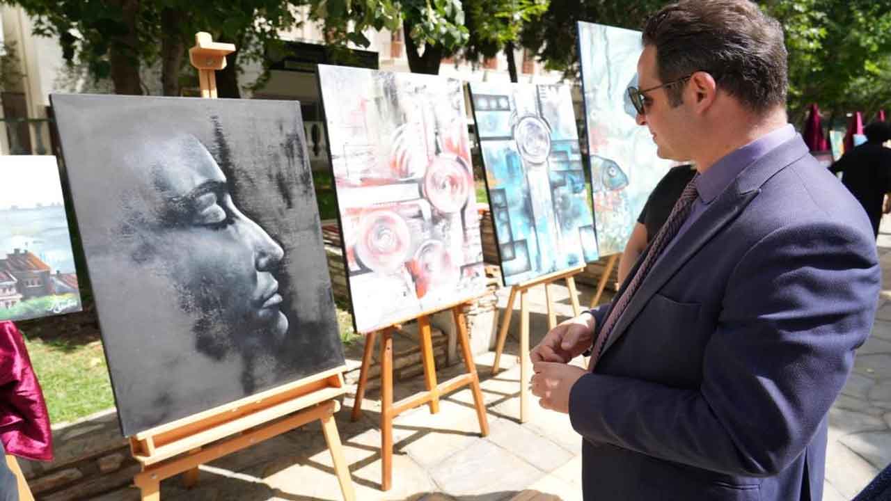 Muğla Güzel Sanatlar Lisesi'nde yılsonu resim sergisi tam not aldı