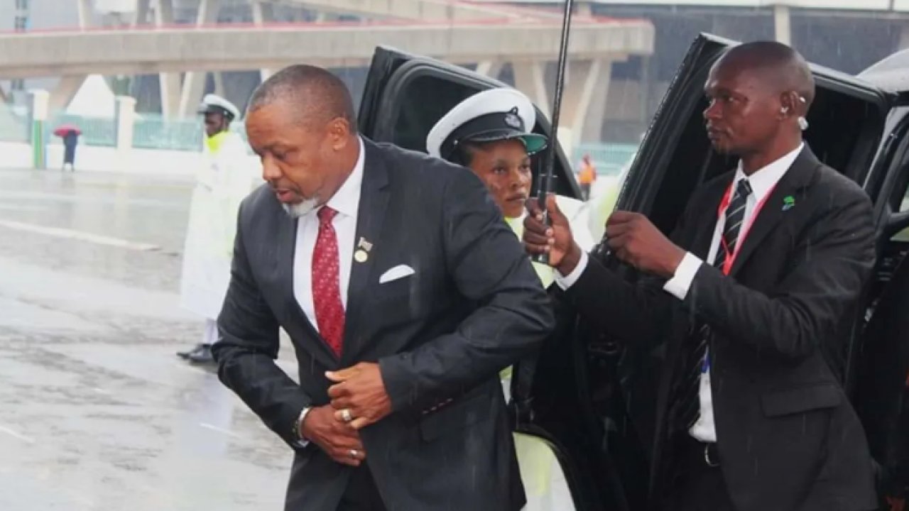 Uçağı kaybolan Malavi Devlet Başkan Yardımcısı hayatını kaybetti