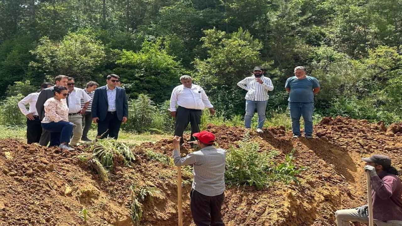 Kütahya Hisarcık'ta su altyapı hatlarında çalışmalar sürüyor