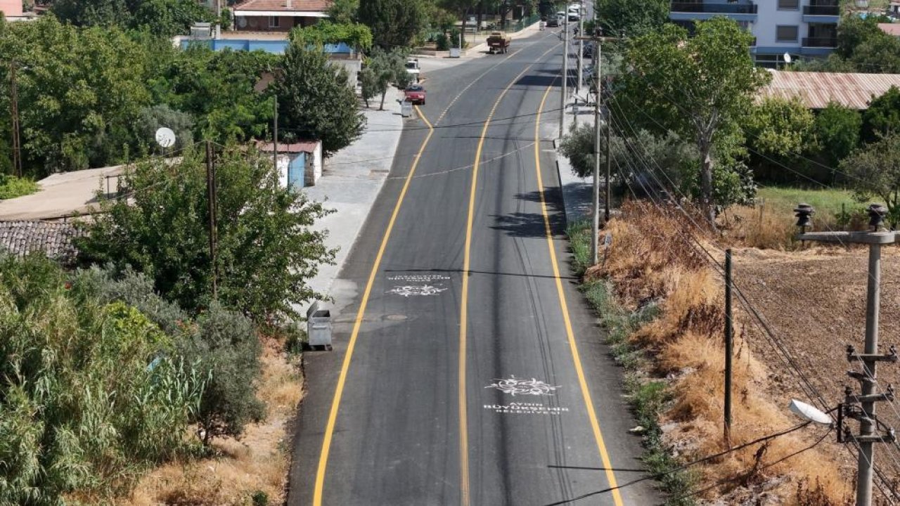 Aydın Büyükşehir Belediyesi, Cumhuriyet Caddesi’ni baştan sona yeniledi