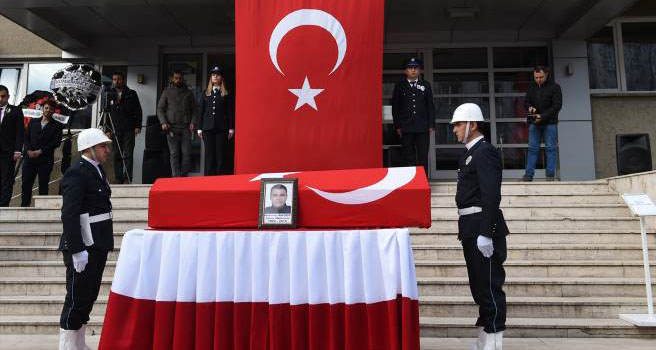 Şehit polis memuru Mehmet Aksoy için tören düzenlendi