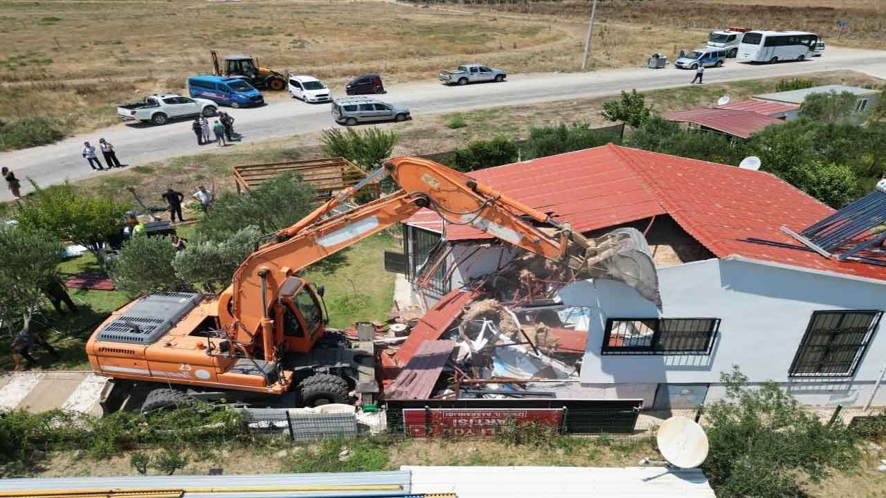 Hobi bahçesi olanlara kara haber geldi! İzmir ve Ankara'da hobi bahçeleri yıkılıyor yıkım başladı