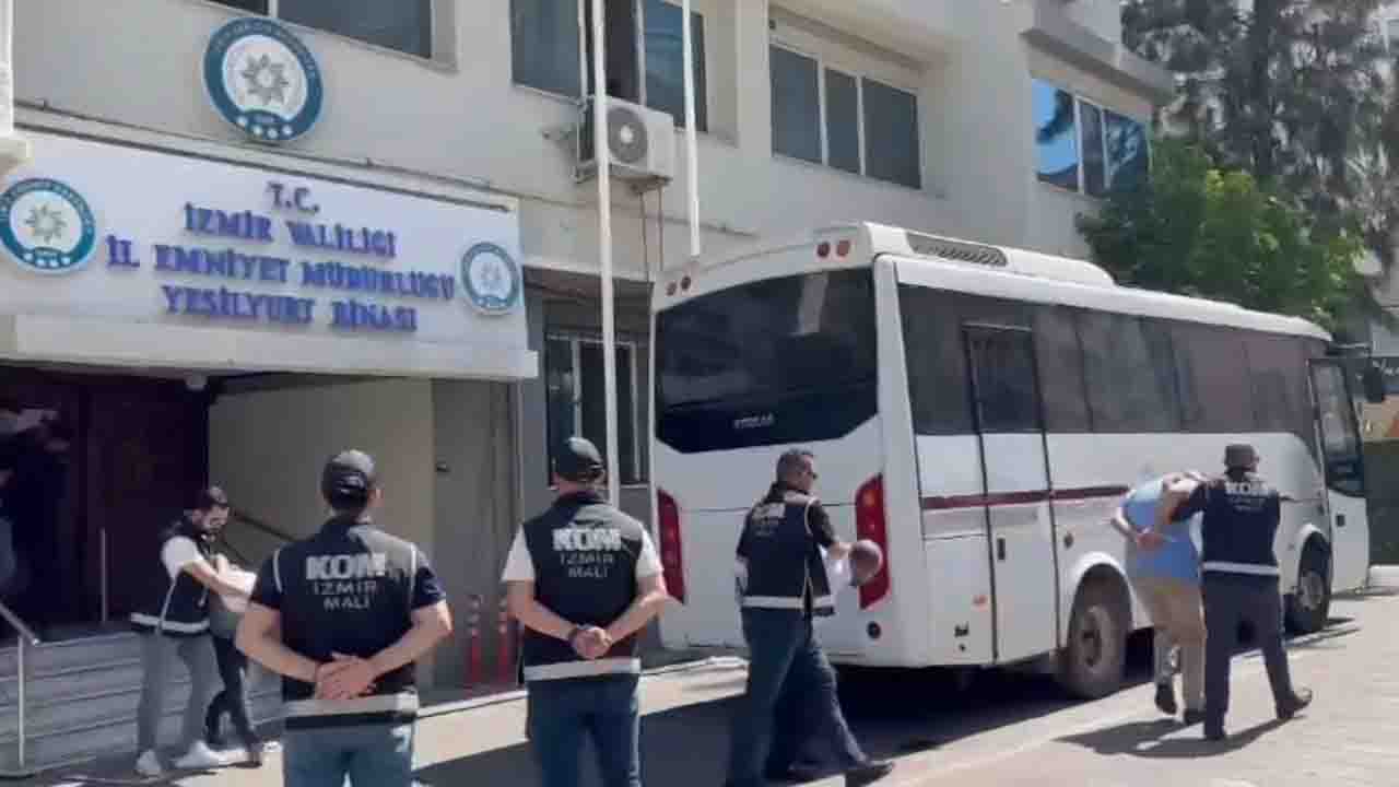 İzmir'de tefecilik şebekesine operasyonda 2 tutuklama!
