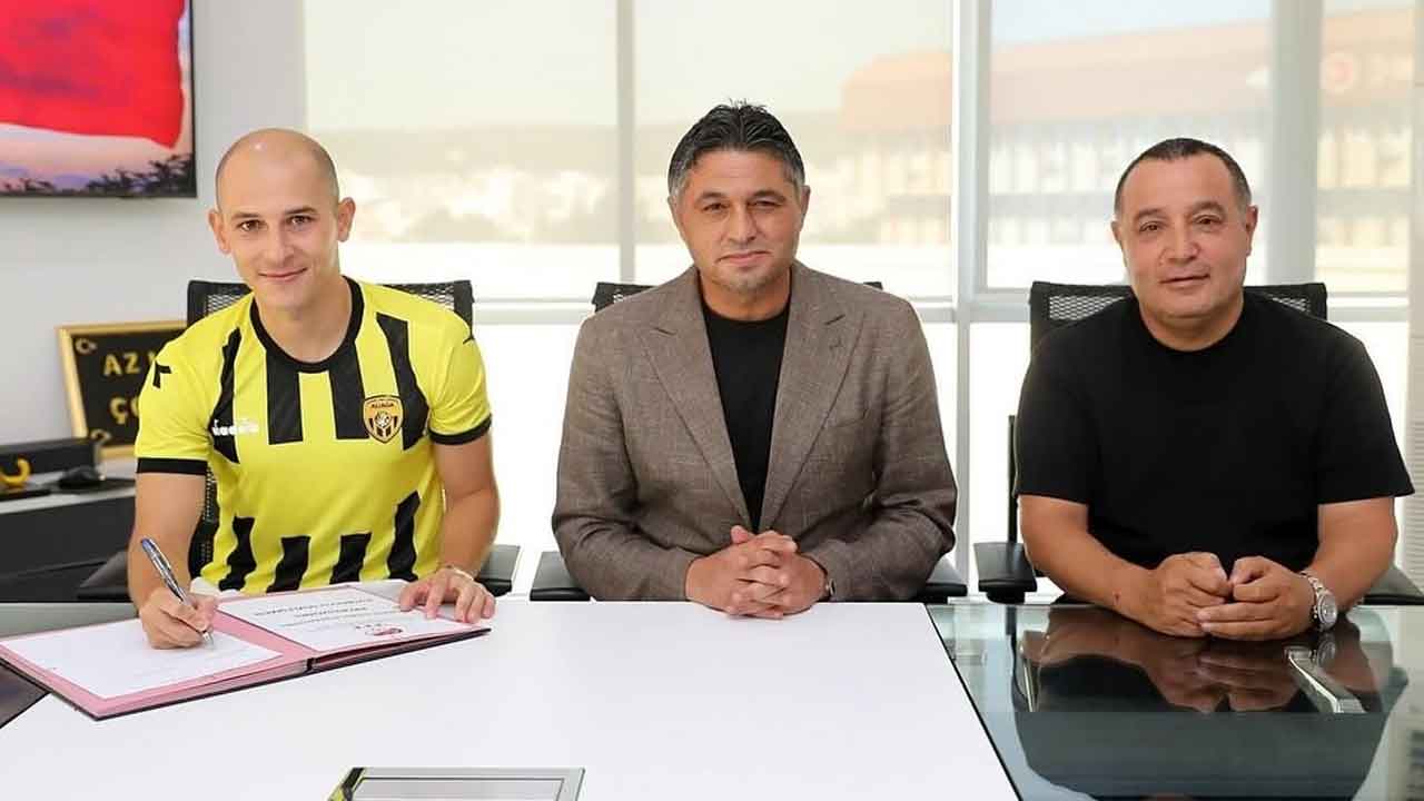 İzmir Aliağaspor FK, Muhammed Raşit Şahingöz'ü kadrosuna kattı