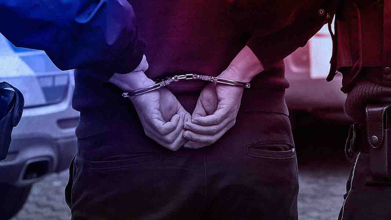 Kütahya'da araçlarında yasaklı madde yakalanan 2 kişi tutuklandı!