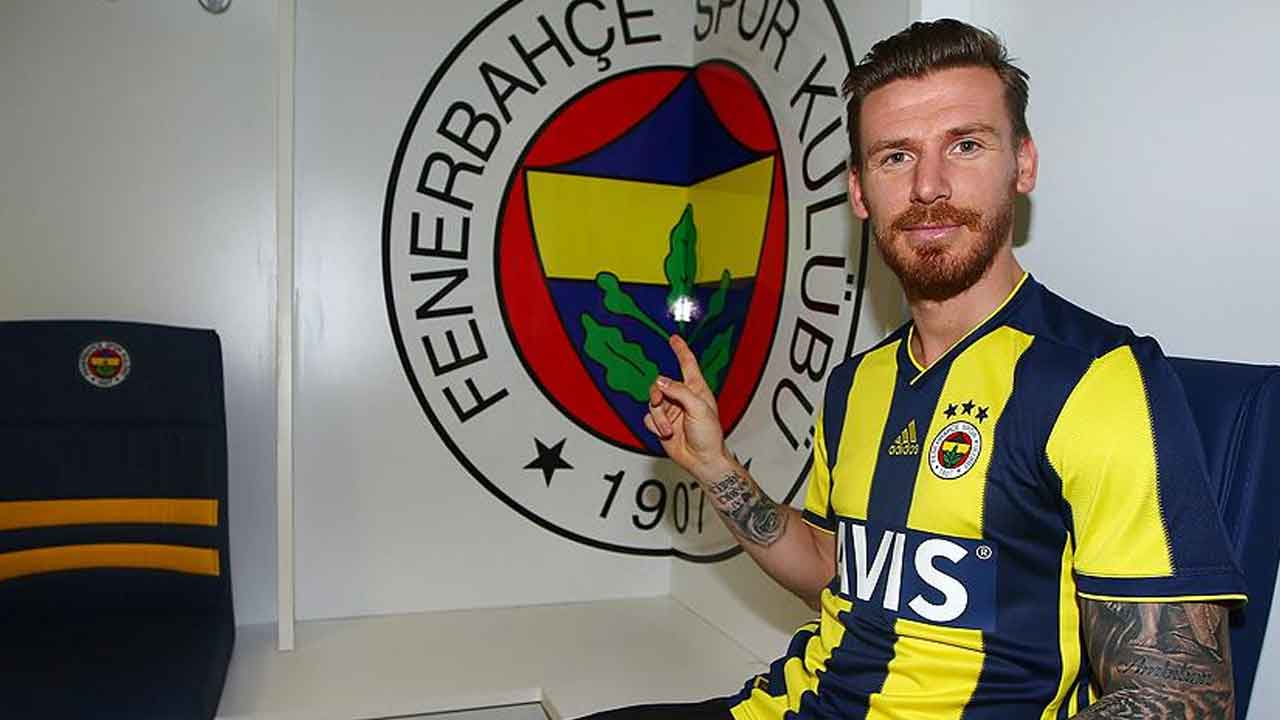 Serdar Aziz Fenerbahçe'den ayrıldı mı, ayrılıyor mu? FB yönetimi resmi açıklama yaptı