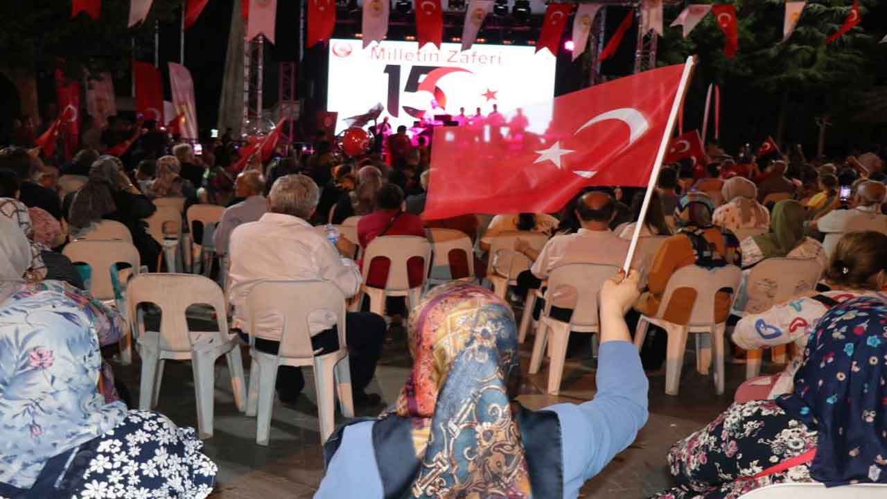 Kütahya Denizli Manisa ve Muğla'da 15 Temmuz Demokrasi ve Milli Birlik Günü etkinlikleri