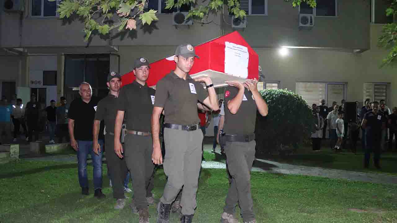 İzmir'de şehit olan Orman İşletme Müdürü için cenaze töreni