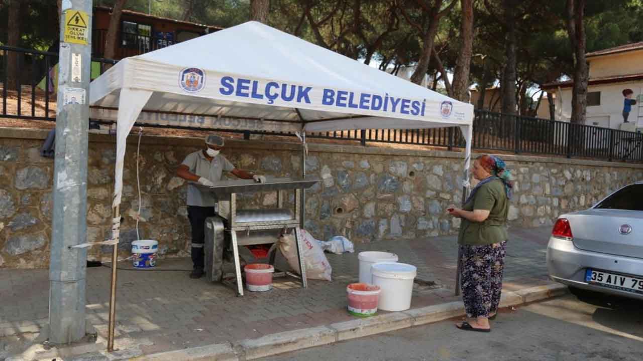 İzmir Selçuk' salça zamanı başladı!