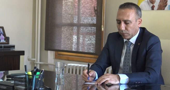 Arapsaçına dönen Uşak trafiği için Muhammet Gür’den öneriler