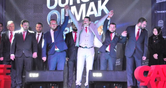 Uşak’ta Saadet Partisinden gövde gösterisi