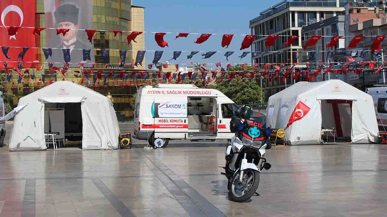 Aydın'da UMKE Haftası kutlama etkinliği ilgi gördü!